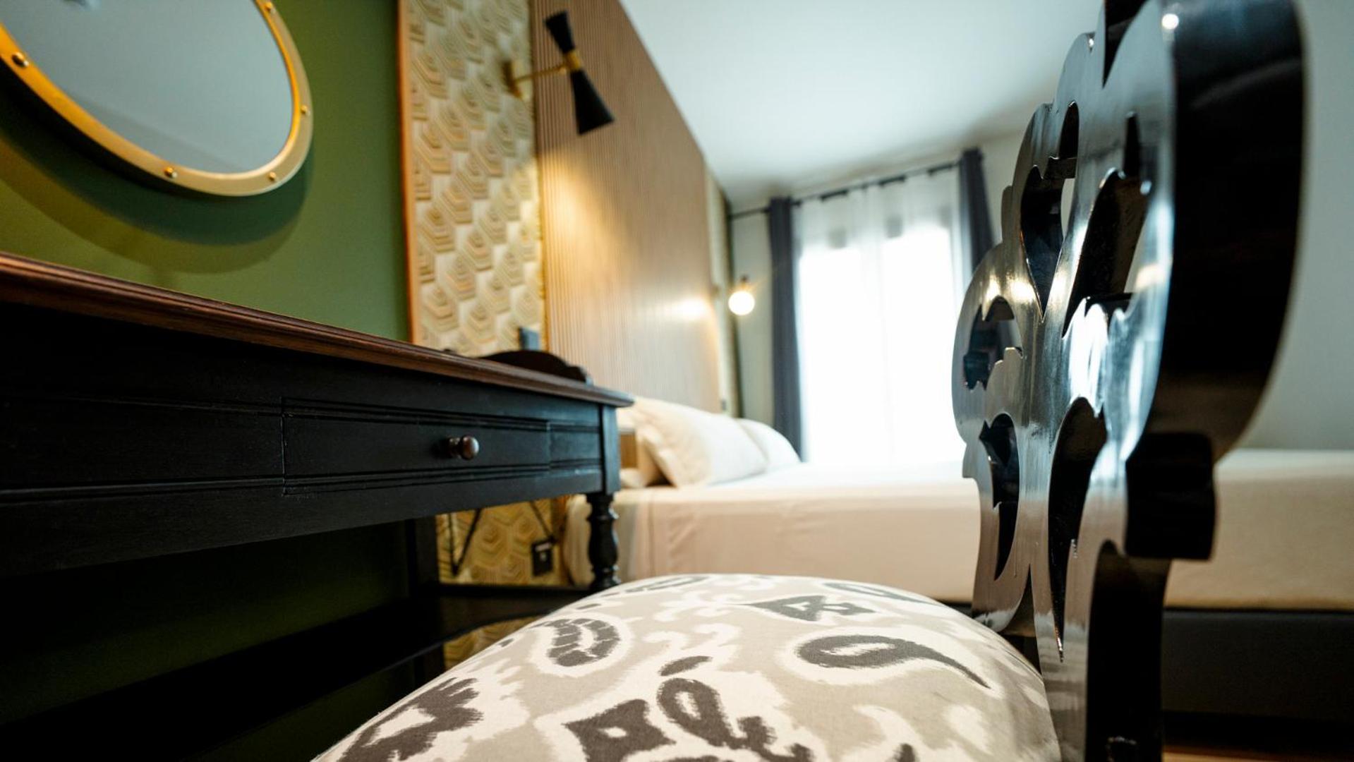 Aparthotel Luz De Gades - Suites Spa Gym - Adults Only Cadiz Bilik gambar